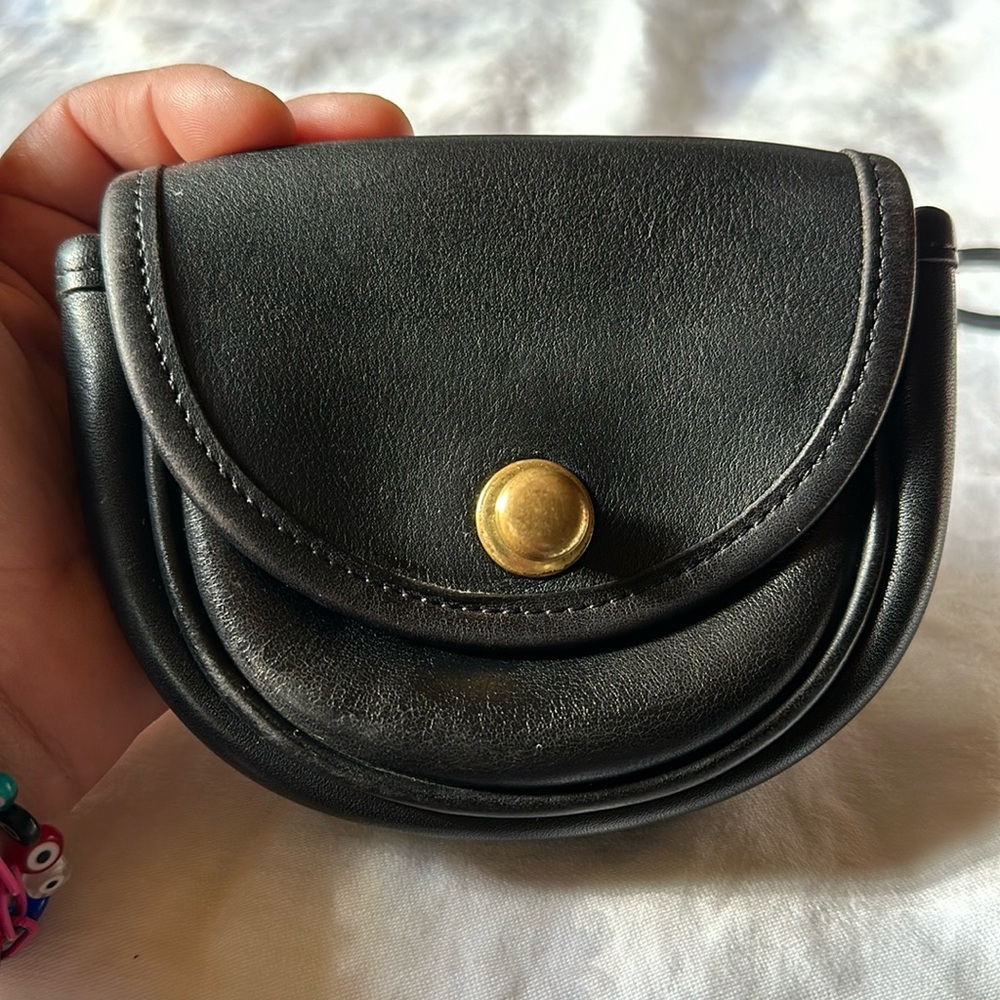 Coach Vintage Crossbody / Shoulder Bag or can be worn on belt - Picture 7 of 16